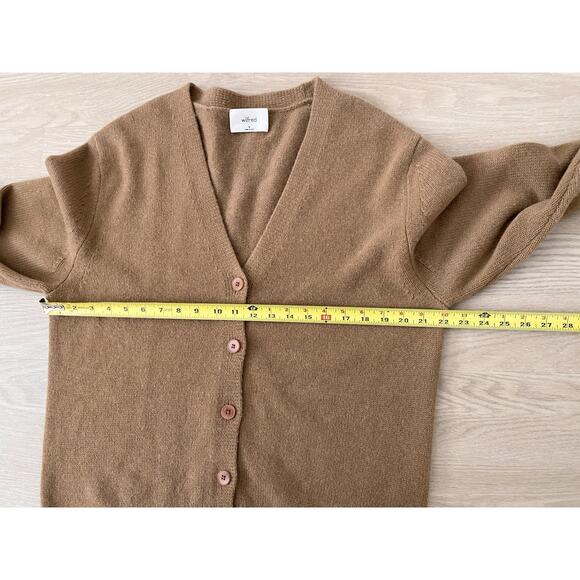 Aritzia Wilfred Parco Cashmere Cardigan Sweater M Saville Camel Preppy Luxury - Picture 9 of 11